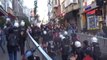İstanbul Onur Yürüyüşü Yapmak İsteyen Gruba Polis Müdahalesi