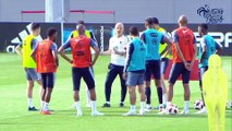Équipe de France, travail de finition et opposition