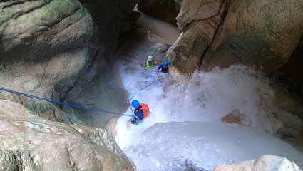 Harmankaya Kanyonu Görenleri Hayran Bırakıyor