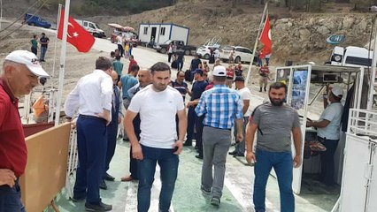 Havadan ve karadan arama çalışmaları sürüyor... Kanyonda kaybolan tur rehberini bulmak için özel tim devreye girdi