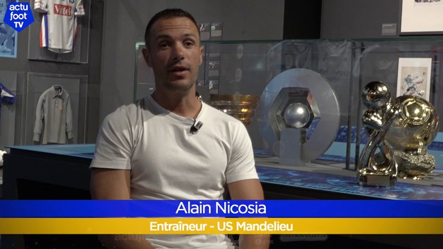 Alain Nicosia (US Mandelieu), meilleur entraîneur de Côte d'Azur