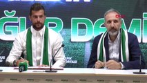 Spor Uğur Demirok Konyaspor'la 2 Yıllık Sözleşme İmzaladı