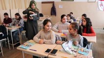Gürcistan'da devlet okulunda seçmeli Türkçe dersi - TİFLİS