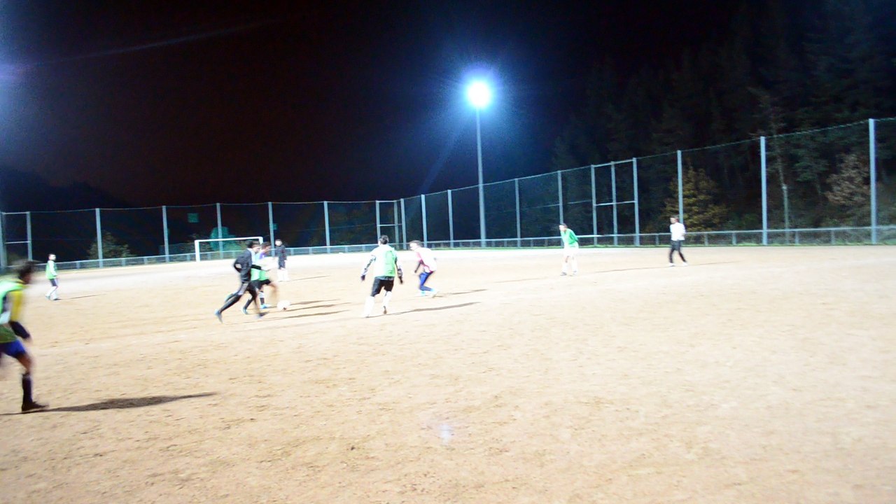 Entraînement du 10/11/2017 - Exercice "je passe le ballon, je suis mon ballon "pendant 45mn