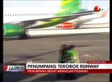 Ketinggalan Pesawat, Penumpang Nekat Terobos Runway