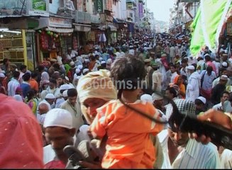 Watch Ajmer's Most Famous Khwaja Garib Nawaz Sharif Dargah