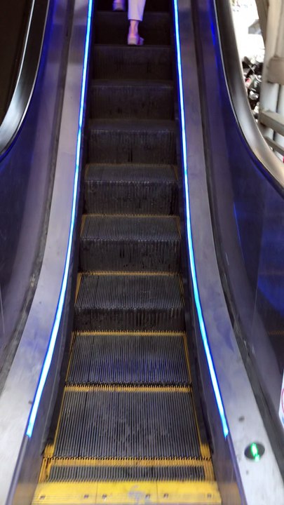 Shaw-Capitol Commons escalator now working