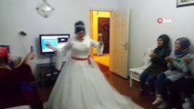 Gelin olmak isteyen engelli kızı için damatsız düğün yaptı