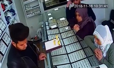 Müşteri gibi gelip, bilezik çaldılar