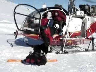 les chiens d'avalanche en hélico-exercice1