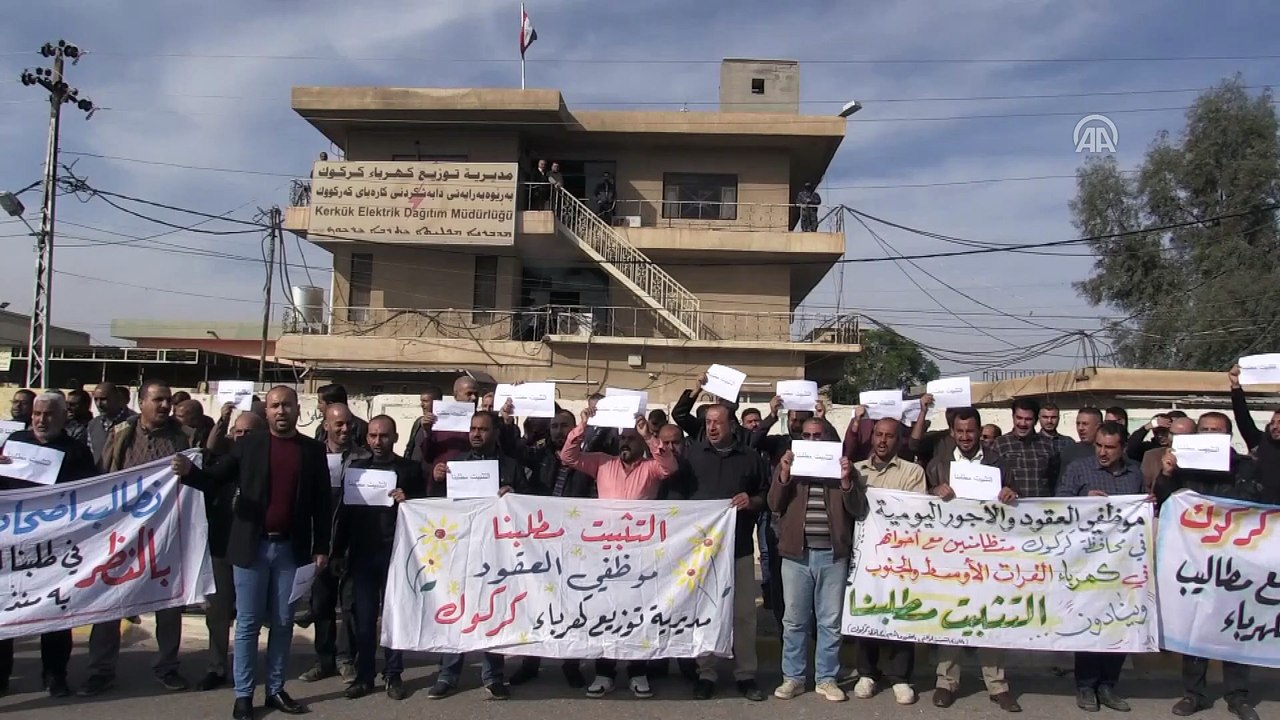 Kerkük'te elektrik dağıtım şirketi çalışanlarından 'kadro' eylemi - KERKÜK