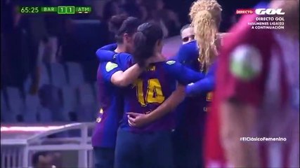 Barcelona Kadın Futbol Takımı'ndan akıl dolu gol!