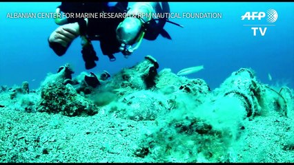 حطام سفن غارقة في مياه ألبانيا عرضة للسرقة