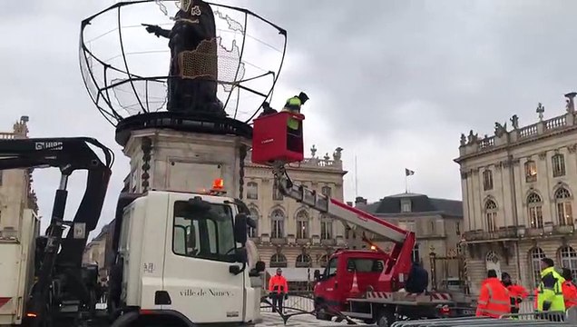 Nancy : installation des décors place Stanislas