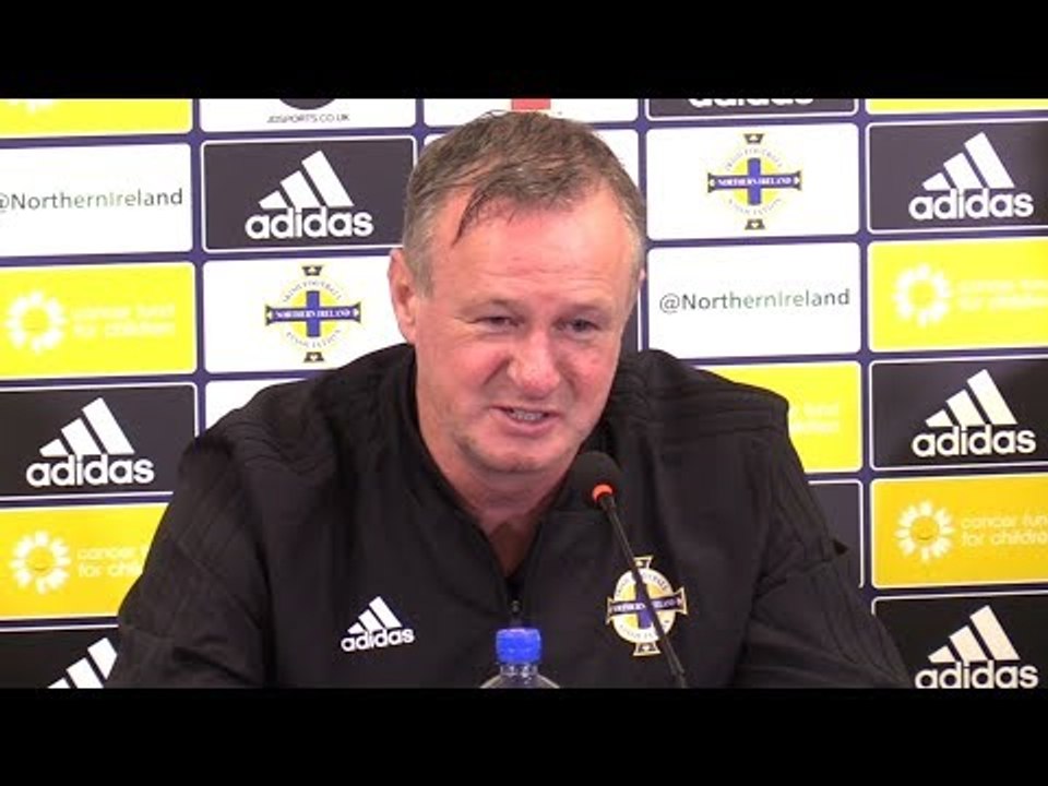 Michael O'Neill & Gareth McAuley Pre-Match Pres...