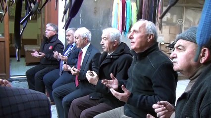 Esnaf toplumun birliği için semaya el açtı - ÇORUM