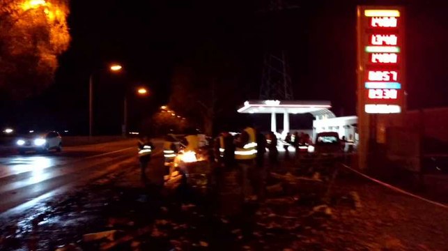 Tertre : La manifestation des gilets jaunes perturbée par les hooligans. Intervention de la Police Fédérale. Vidéo Éric Ghislain