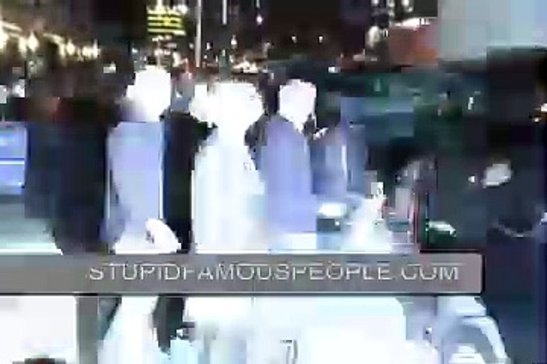 Paparazzi Video Of Taylor Swift At Late Show With David Letterman, Tv series action comedy hd S 2019