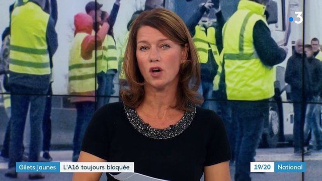 Gilets jaunes : l'autoroute A16 toujours bloquée dans le Pas-de-Calais