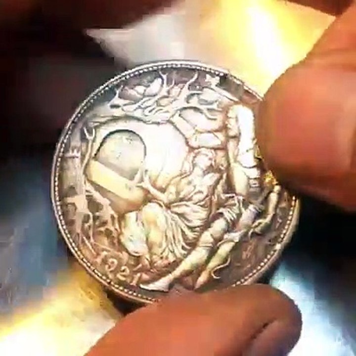 STYLISH COIN DESIGN.