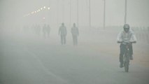 Air Pollution : Life Expectancy drops 10 Years in Delhi | Oneindia News