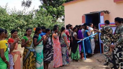 Chhattisgarh Assembly Elections 2018 : 72 స్థానాలకు 1101 అభ్యర్థులు.. విజయంపై పార్టీల ధీమా| Oneindia