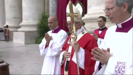 Papa Francesku pret në Vatikan një grup pelegrinësh shqiptarë - Top - Channel - Albania