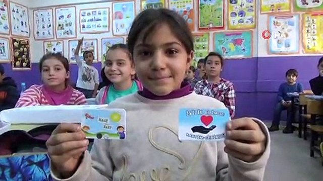 Öğrencilere, Yaptıkları İyilik Kadar Bedava Alışveriş Ödül