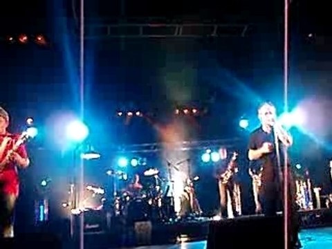 Un semblant d'humanité/Beautés Vulgaires/ Vers solidaires