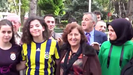 Şenol Güneş, Lise Arkadaşlarıyla Özlem Giderdi