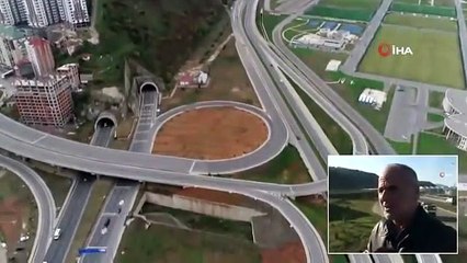Trabzon'da İki Yolun Ortasına İnşa Edilen Cami Havadan Görüntülendi