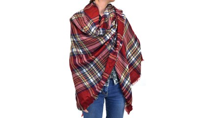 فيديو أجمل صيحات لفات السكارف الرائجة هذا الشتاء.. أناقة ودفء!