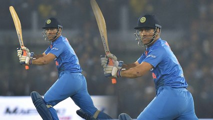 India Vs Australia 1st T20I: MS Dhoni not part of team India in Australia for the 1st time|वनइंडिया