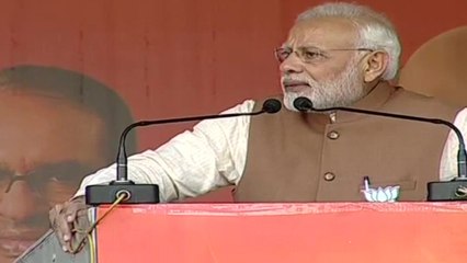 MP Election 2018:PM Modi ने Congress की 50 साल चली सरकार की उड़ाई धज्जियां | वनइंडिया हिंदी