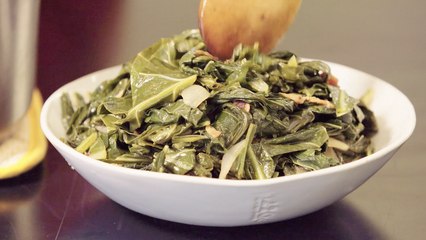 How to Cook Collard Greens With Bacon and Cider Vinegar