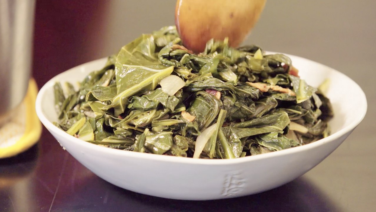 How to Cook Collard Greens With Bacon and Cider...
