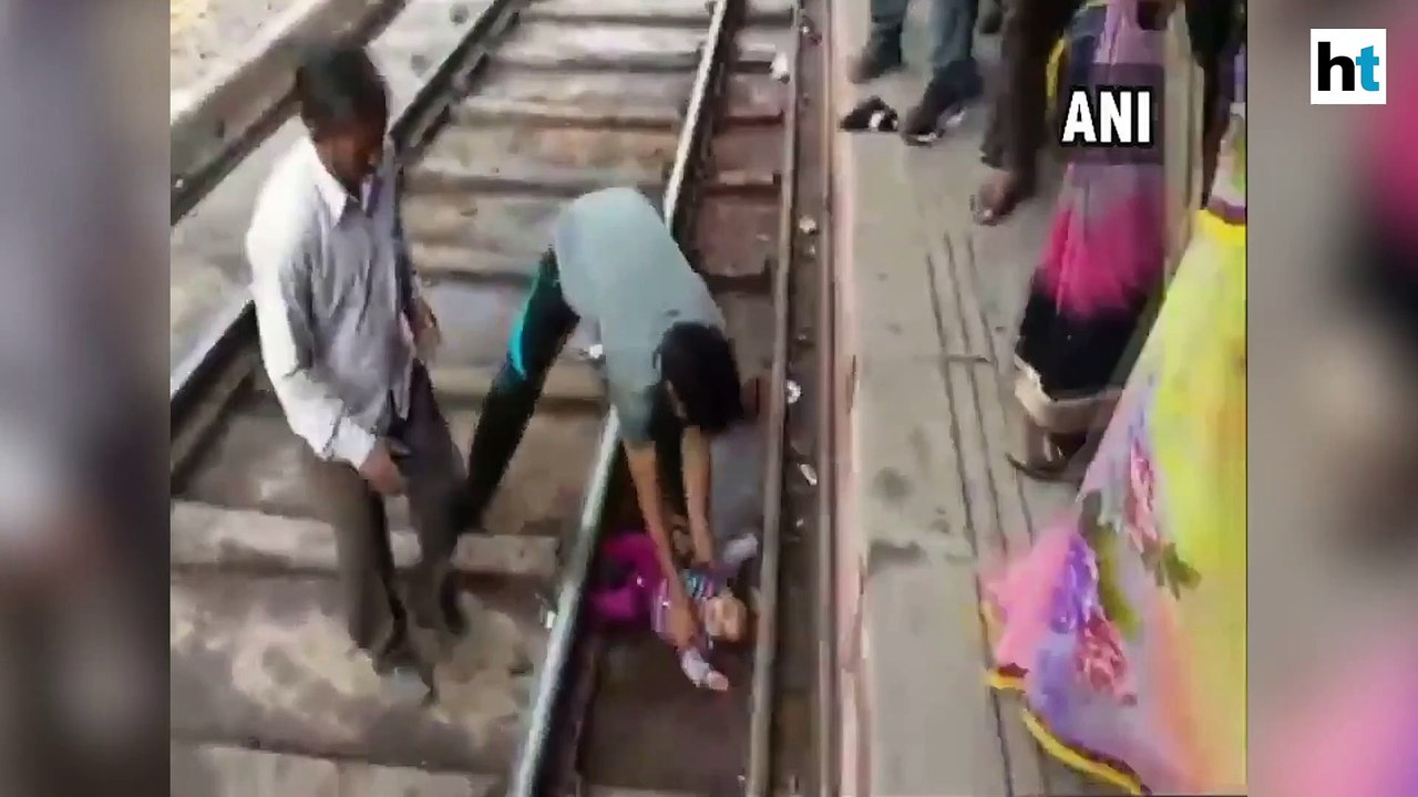 Watch: Infant escapes unhurt from under train in UP - video Dailymotion