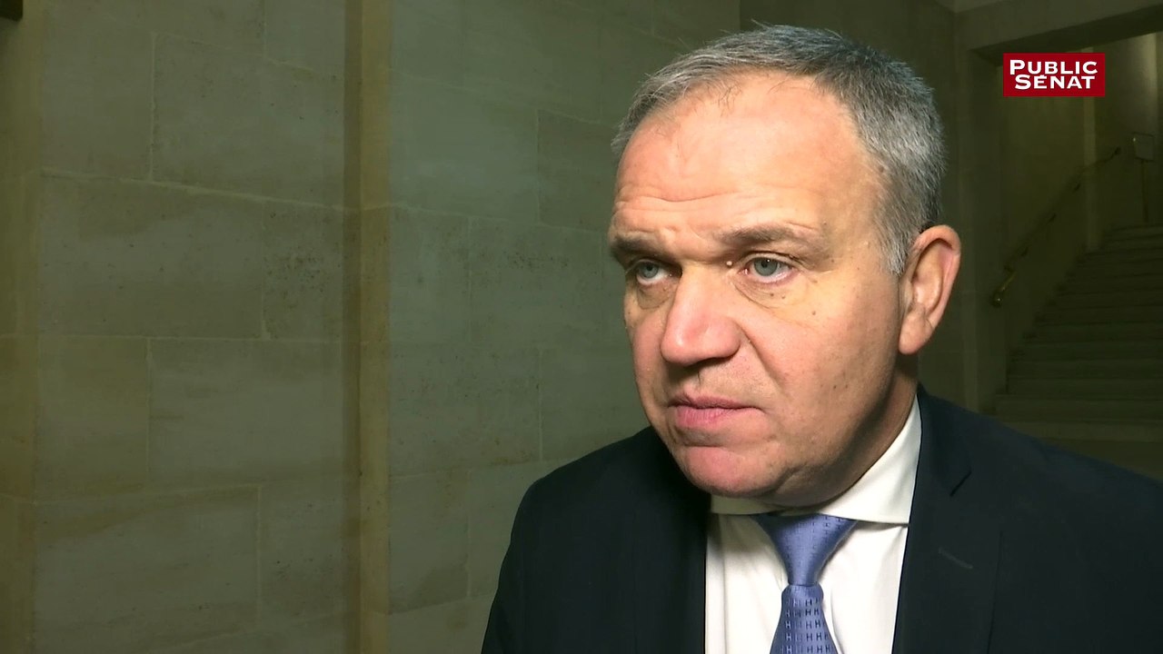 Gilets jaunes : « Sur le fond », le sénateur LR François-Noël  Buffet « entend la contestation », mais la violence « est inacceptable »