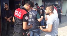 Polislerin Kimlik Sorduğu Avukat, Baro Kimliğini Gösterince Darp Edildi