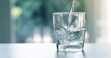 Buvez-vous assez d’eau ? Les signes qui ne trompent pas !