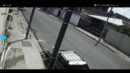 Robo a un auto en el centro de Guayaquil