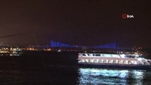 İstanbul, çocuklar için maviye büründü
