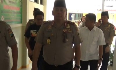 Télécharger la video: Satu Pelaku Penyerangan Polantas Adalah Pecatan Polisi