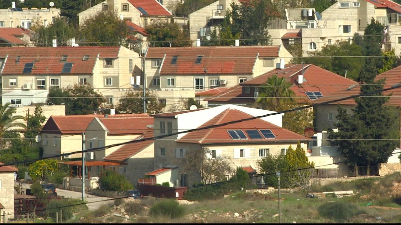 Airbnb to remove listings from illegal Israeli settlements