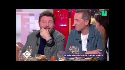 Gad Elmaleh ému en revoyant les images de son "plus beau souvenir de théâtre"