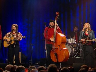 Bill & Gloria Gaither - I Bring It To You