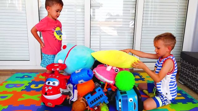 Vlad and Nikita pretend play and share toys for kids