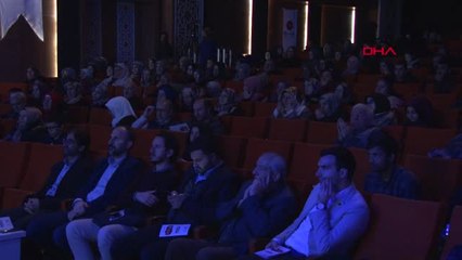 İstanbul-Esenler'de 8 Farklı Dilde Naatlar Okundu