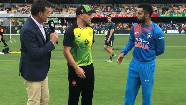 India vs Australia 1st T20I : Virat Kohli wins toss, will bowl | वनइंडिया हिंदी