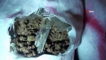 Narkotik ekipleri Van, Silivri ve Selimpaşa'da düzenlenen operasyonlarda 350 kilo uyuşturucu ele geçirdi